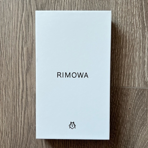 NWT Rimowa iPhone 16 Pro Blue Aluminum Phone Case - Picture 5 of 5